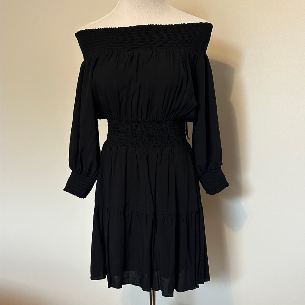 Gianni Bini Black Off-Shoulder Long Sleeve Dress